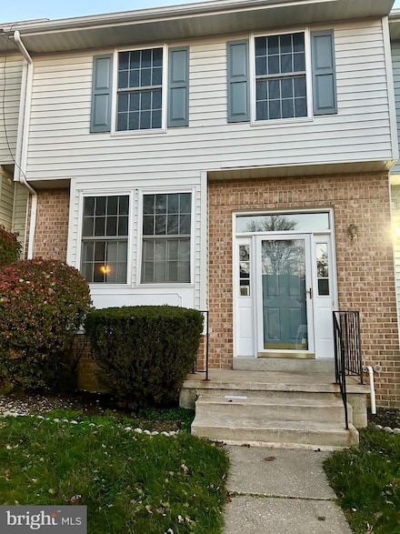 21 Samantha Ct, Owings Mills, MD 21117