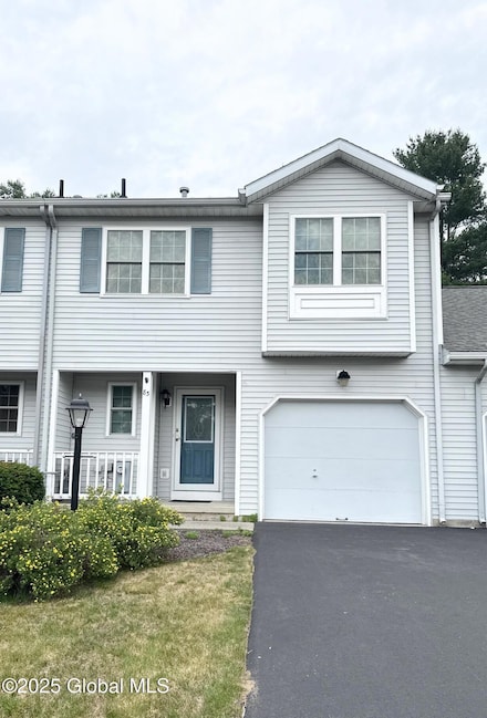 83 Old Mill Ln, Queensbury, NY 12804