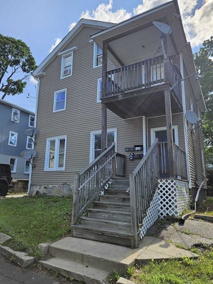28 2nd Ave Unit 2, Waterbury, CT 06710