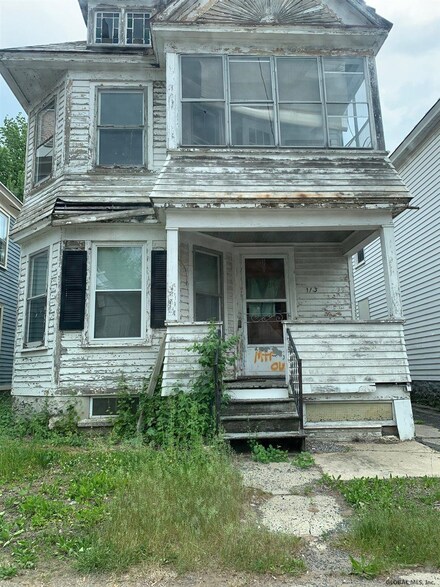 113 Porter St, Schenectady, NY 12308
