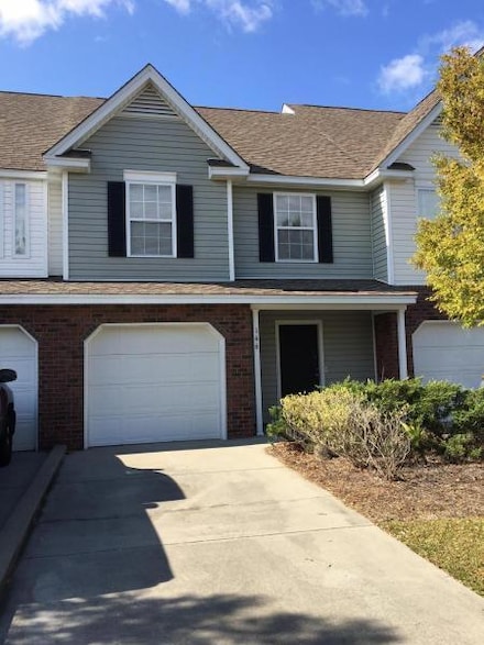146 Darcy Ave, Goose Creek, SC 29445
