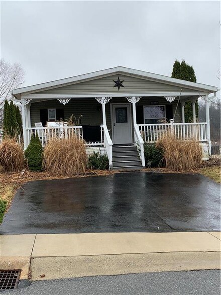 106 Pheasant Dr, Kutztown, PA 19530