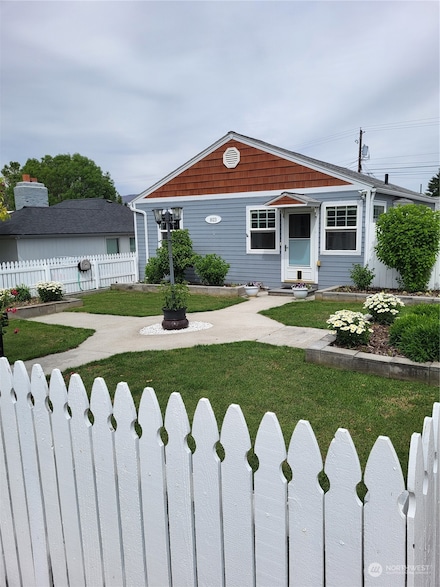 1023 Monroe St, Wenatchee, WA 98801