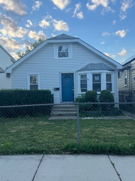 5230 W 51st St, Chicago, IL 60638