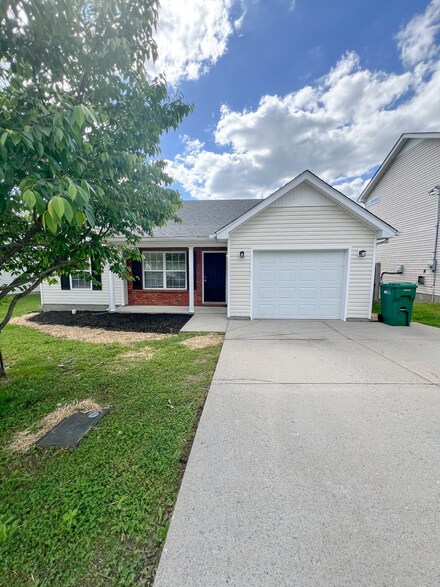 9208 Thomason Trail, Antioch, TN 37013