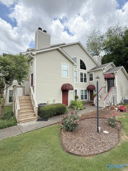 1002 Stones Throw Dr NW Unit 1002, Huntsville, AL 35806