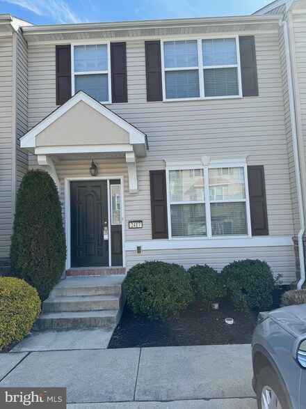 2417 Schultz Way Unit 40, York, PA 17402