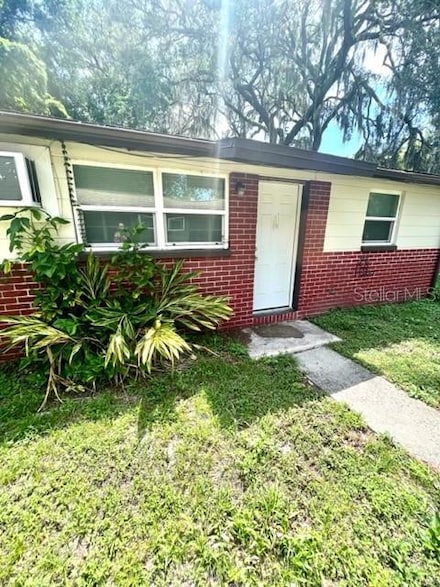 9420 Greystone Rd, Thonotosassa, FL 33592