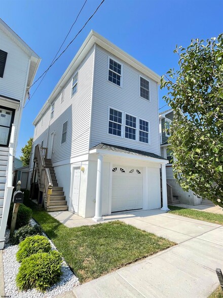 310 N Oxford Ave, Ventnor City, NJ 08406
