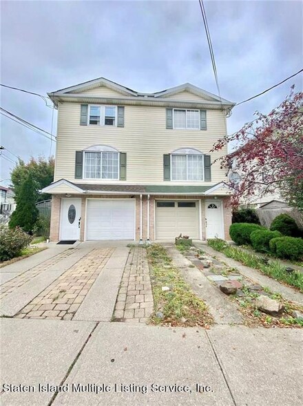 167 Arthur Ave, Staten Island, NY 10305
