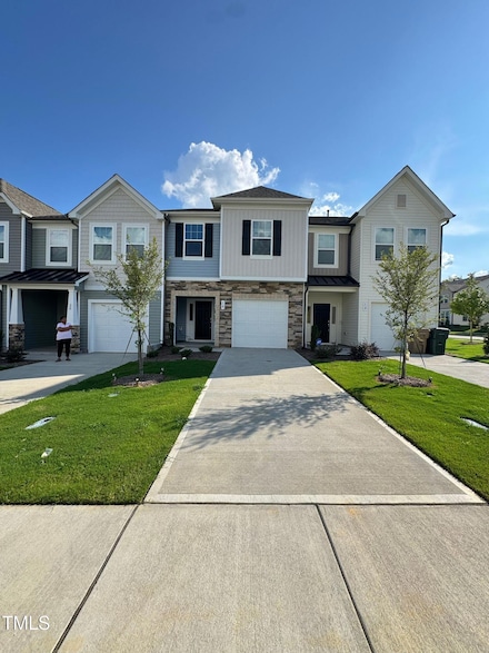 16 Honeydew Way, Clayton, NC 27520