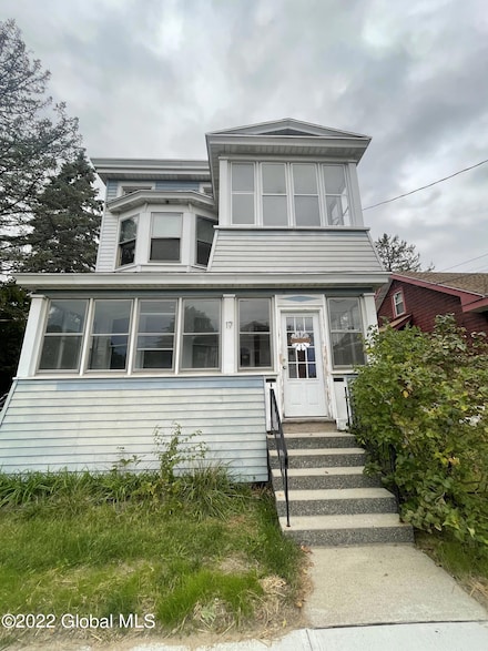 17 Putnam St Unit 2, Albany, NY 12202
