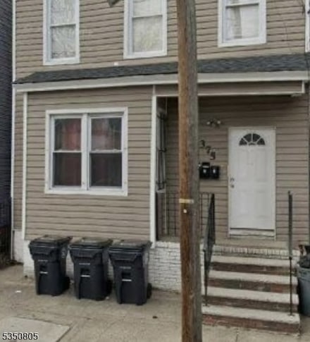 375 S 10th St, Newark, NJ 07103