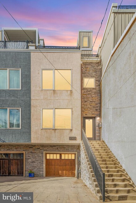 290 Delmar St, Philadelphia, PA 19128