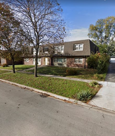 4612 Forest Ave Unit 8, Brookfield, IL 60513