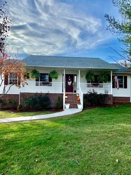 217 Beechnut Hill, Church Hill, TN 37642