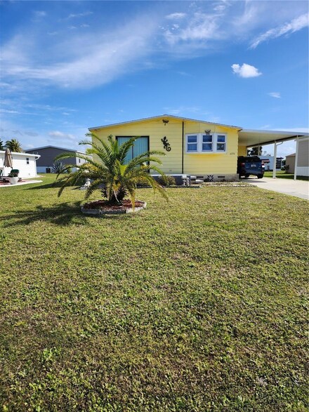 6276 Oriole Blvd, Englewood, FL 34224