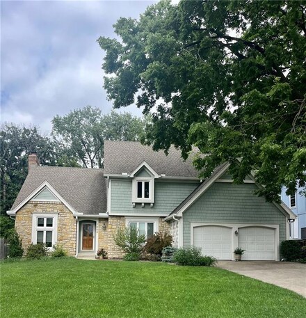 7809 Rene St, Shawnee, KS 66216