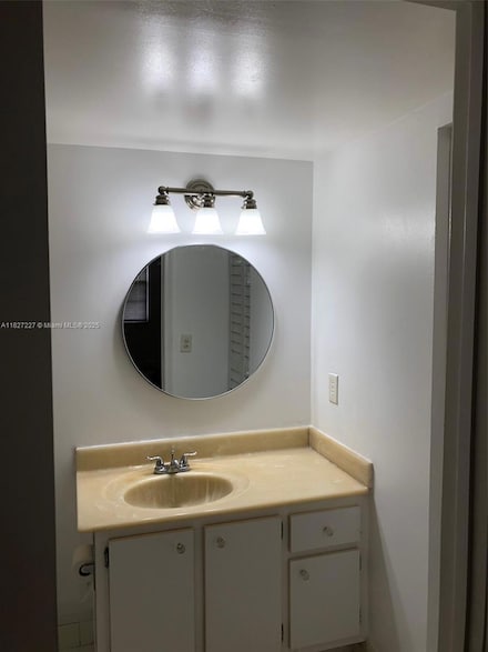 850 SW 133rd Terrace Unit 302B, Pembroke Pines, FL 33027