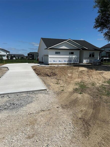 711 W North Ave, Norwalk, IA 50211