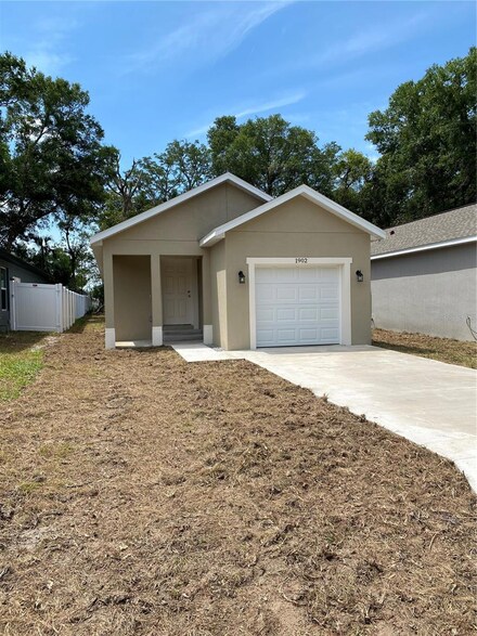 1902 Hollywood Ave, Eustis, FL 32726