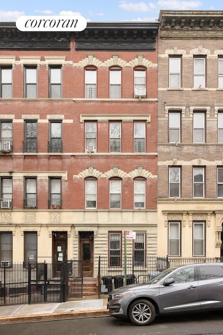 523 W 141st St, New York, NY 10031