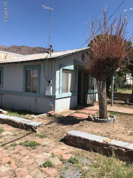 456 W Terrace Dr, Superior, AZ 85173