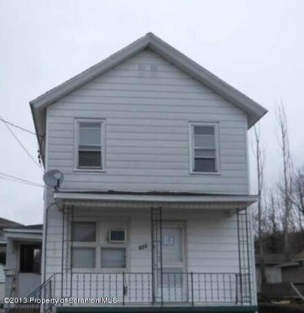 505 Hickory St, Old Forge, PA 18518