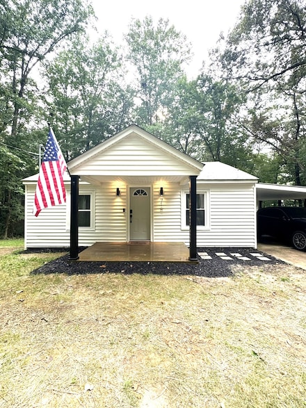 710 Third St, Paris, TN 38242