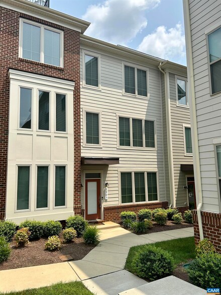 2505 Blair St, Charlottesville, VA 22901
