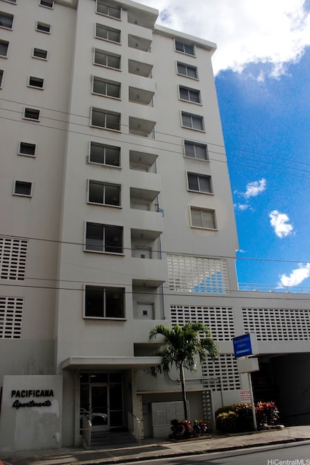 1125 Young St Unit 904, Honolulu, HI 96814