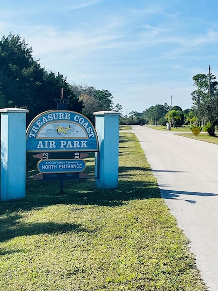 15377 Navion Dr, Port St. Lucie, FL 34987