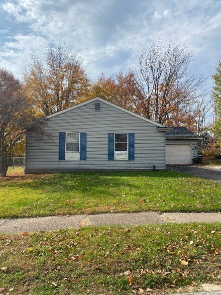 4802 Wynburne Ave, Erie, PA 16509