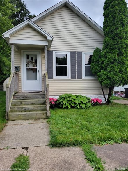 1114 Church St, Port Huron, MI 48060