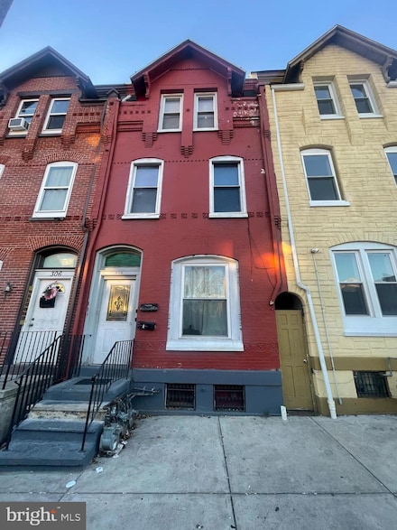 308 N 4th St, Reading, PA 19601