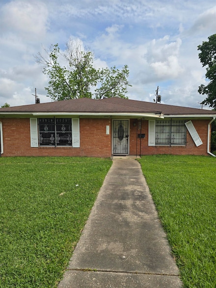 1610 Cartwright St, Beaumont, TX 77701
