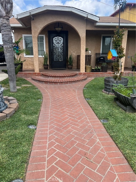 4401 E 53rd St, Maywood, CA 90270