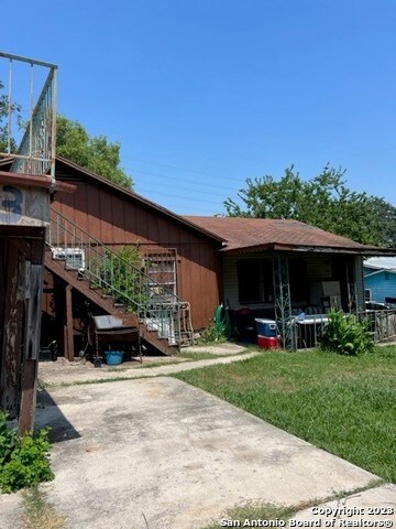 303 Robeson Ave, San Antonio, TX 78220