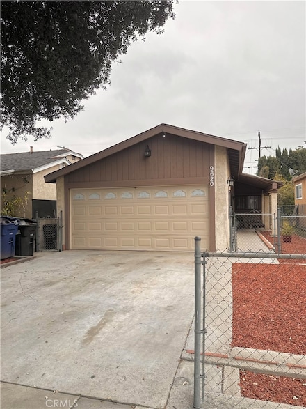 9620 San Vincente Ave, South Gate, CA 90280