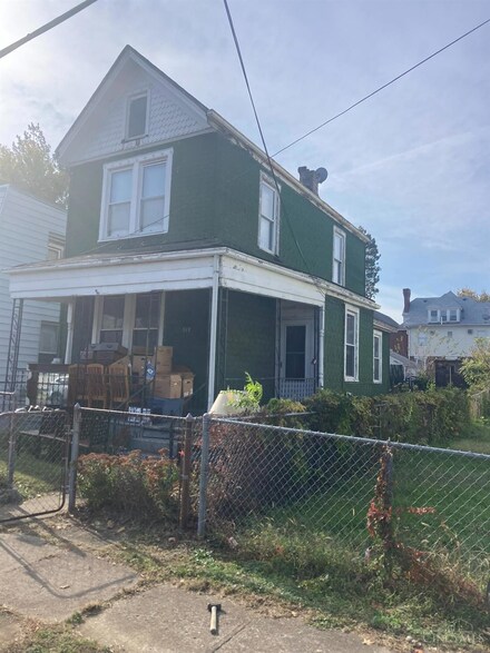 317 Locust St, Cincinnati, OH 45216