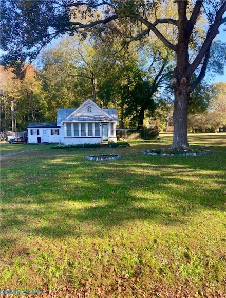 59 Captains Reef Rd, Deltaville, VA 23043