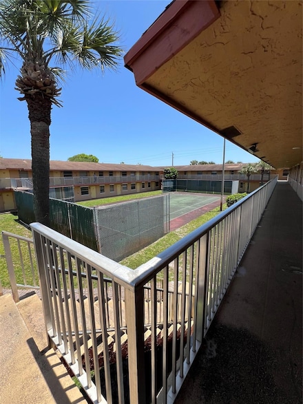 101 NE 41st St Unit F99, Oakland Park, FL 33334