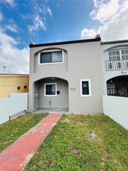 7157 W 19th Ct, Hialeah, FL 33014