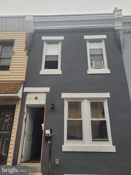 623 E Wishart St, Philadelphia, PA 19134