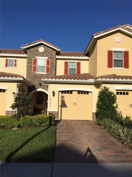 14046 Helsby St, Orlando, FL 32832