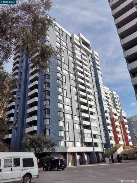555 Pierce St Unit 328, Albany, CA 94706