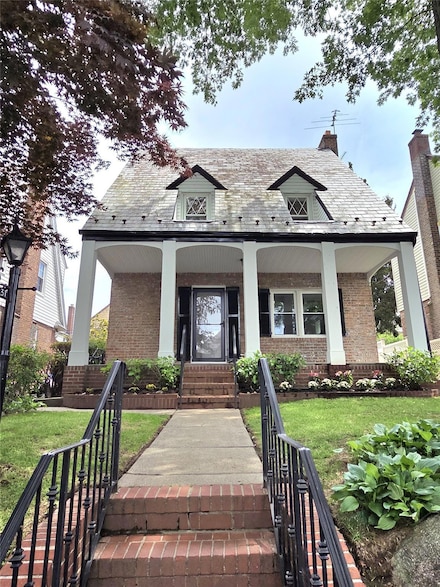 53-31 212th St, Bayside, NY 11364