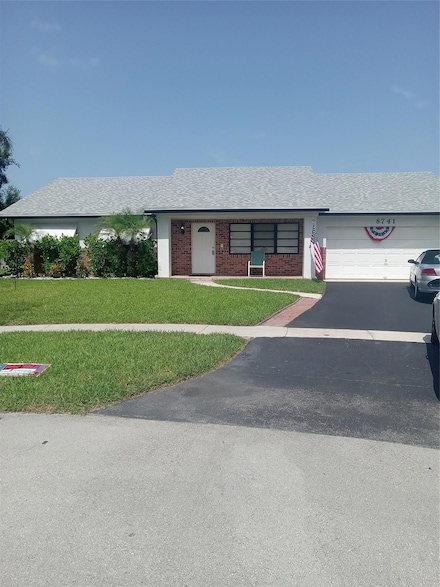 8741 SW 52nd St, Cooper City, FL 33328