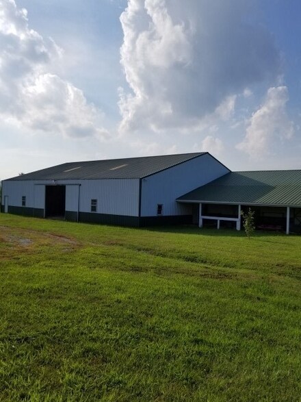 10775 N County Road 600 E, Lamar, IN 47550
