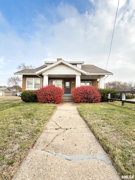 2600 N Knoxville Ave, Peoria, IL 61604